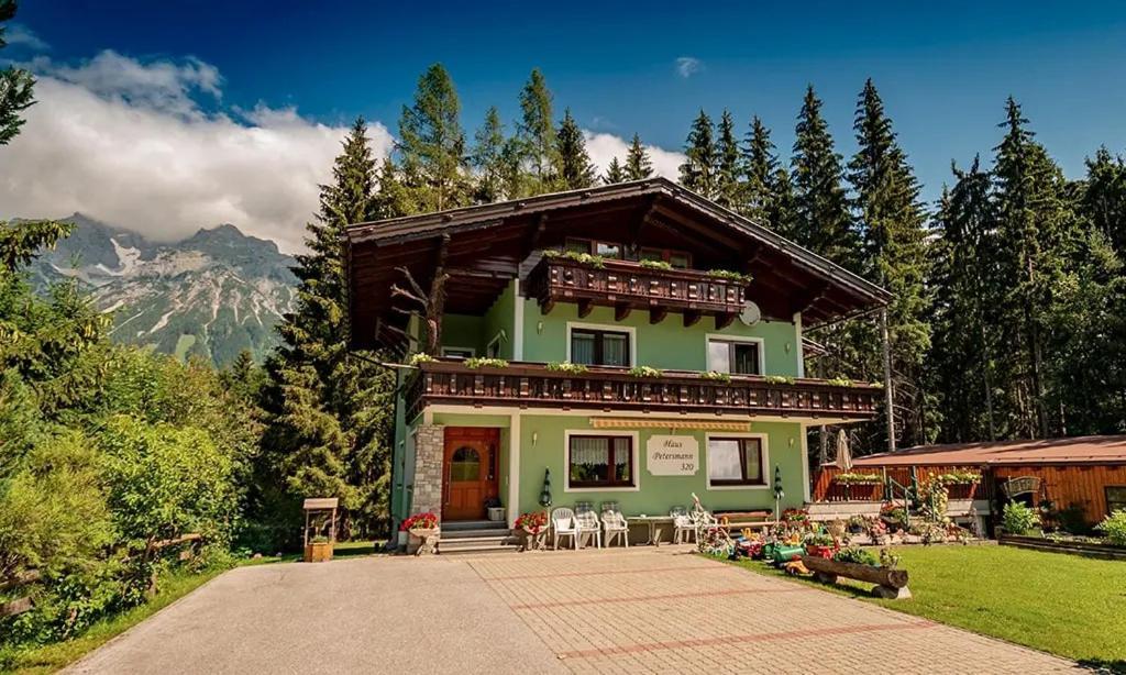 Hotel Haus Petersmann Ramsau am Dachstein Exterior foto